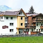 Falkner Appartement *